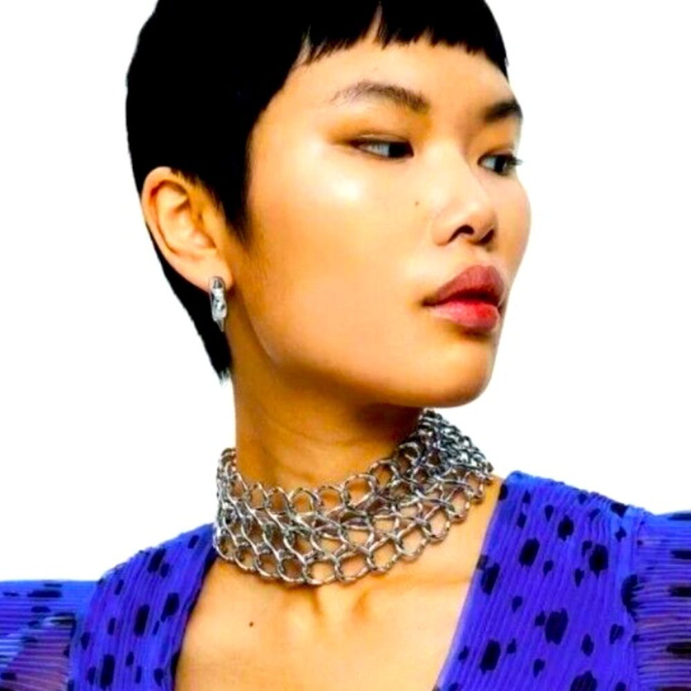 Silver chain link choker Necklace